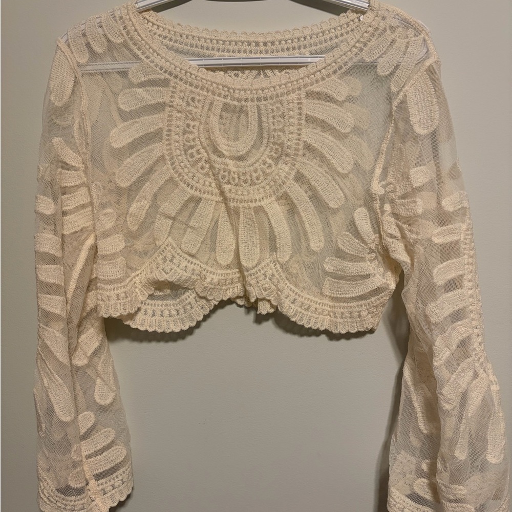 Elegant Cream Lace Cropped Top